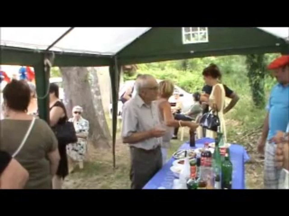 Repas du 14 juillet 2013 à Cachen