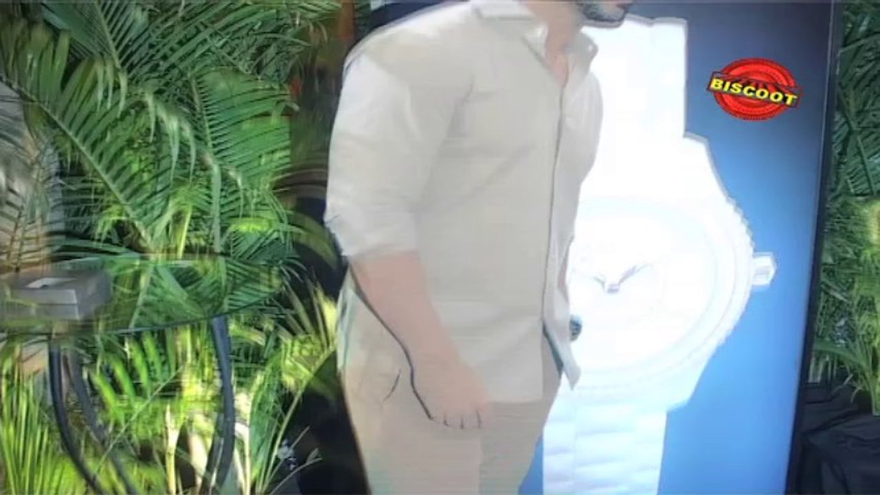 John to lose his six pack abs!