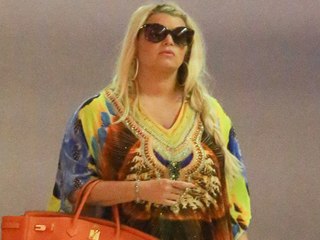Jessica Simpson Looks Ace in First Appearance Since Giving Birth