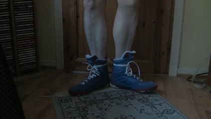 Lonsdale Twist boxing boots in blue