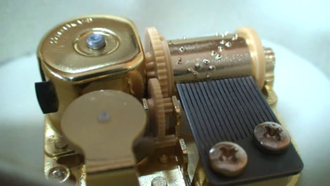 Romance de amor music box