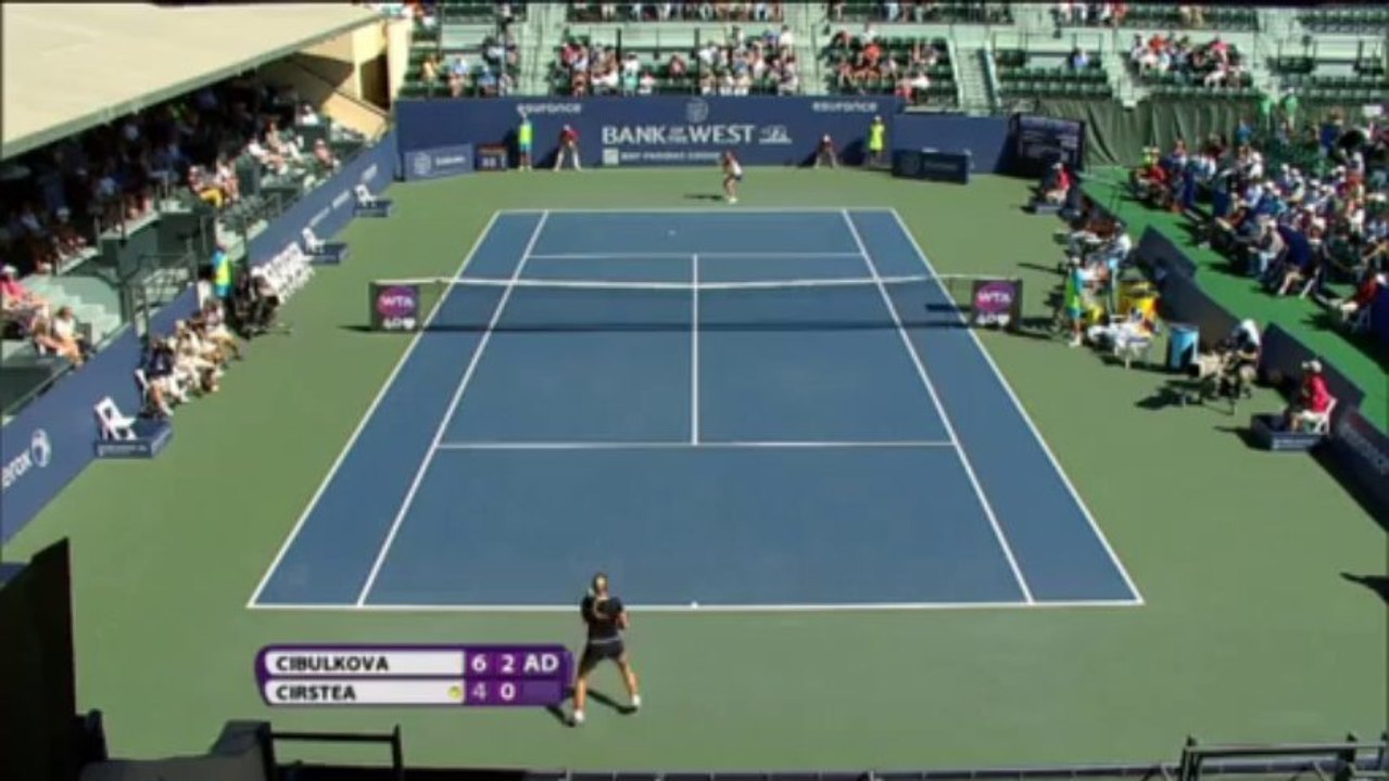 WTA Stanford - La Cibulkova supera la Cirstea, semifinale
