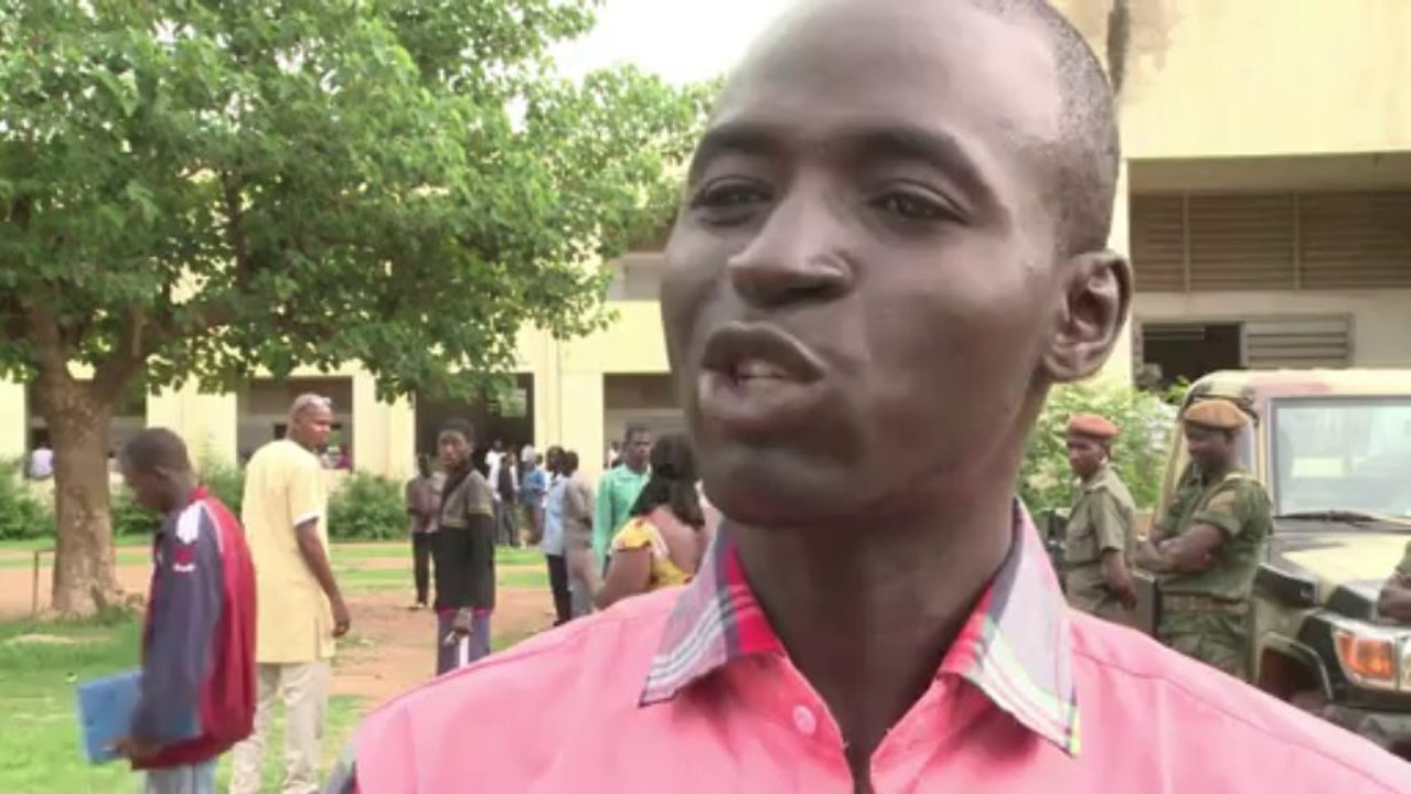 Présidentielle au Mali: début du vote à Bamako