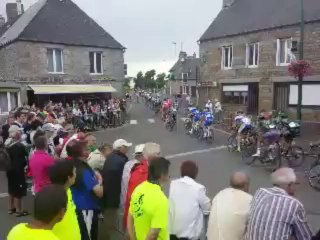 Polynormande : les coureurs sont arrivés à Saint-Martin-de-Landelles !