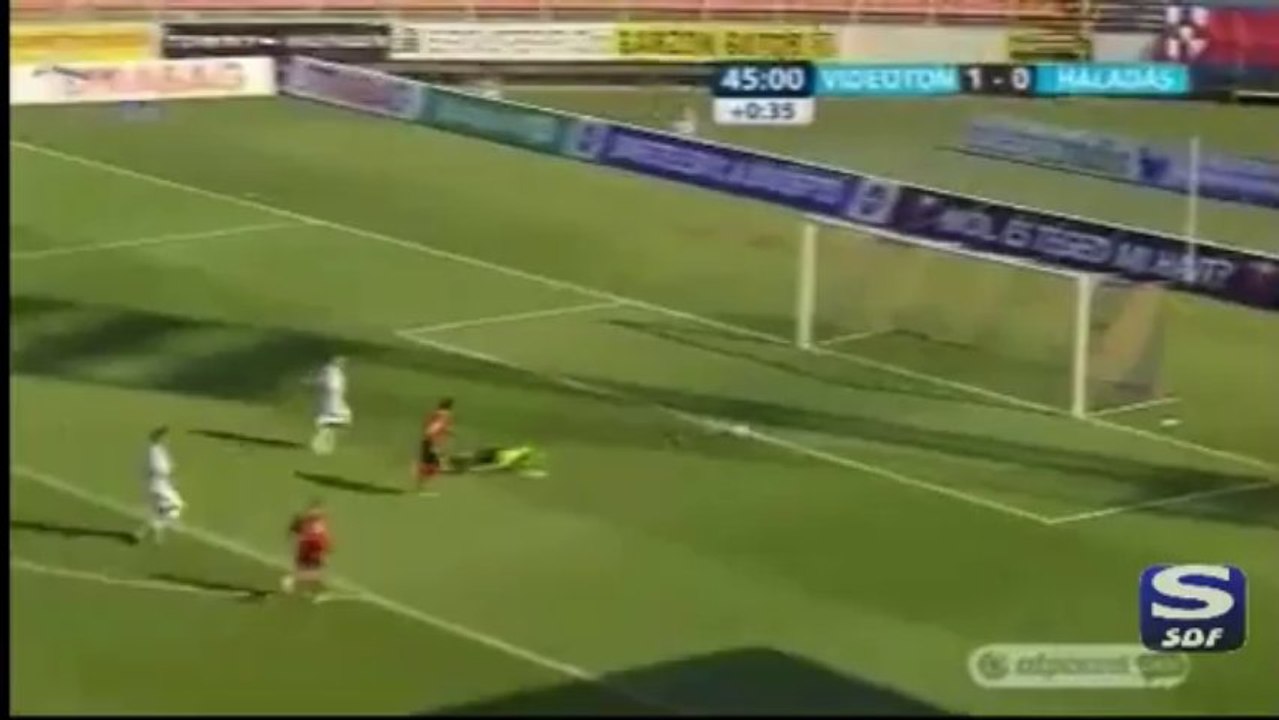 Asistencia de Arturo Álvarez Vs. Szombathelyi Haladás - OTP Bank Liga 2013-2014