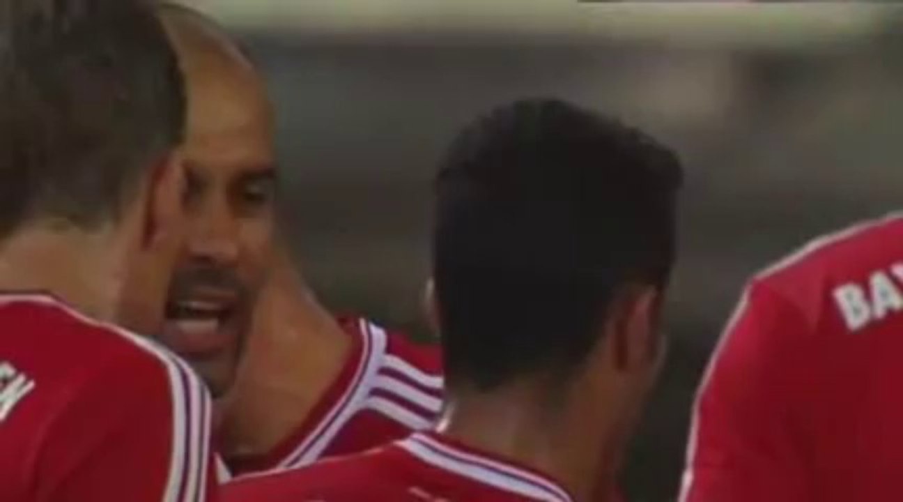 بيب غوارديولا يصفع تياغو