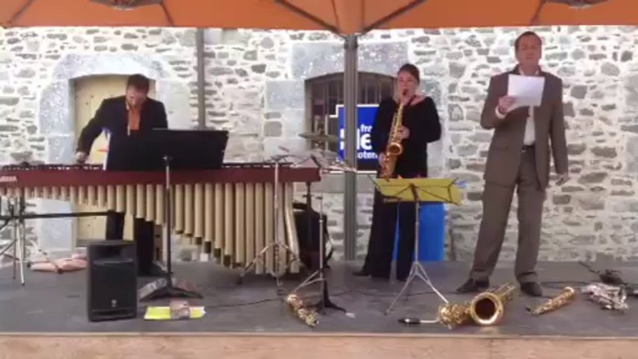 SaxUpercut1
