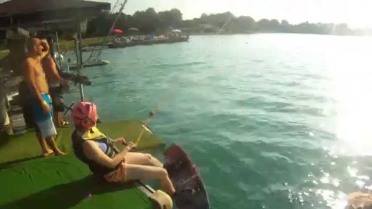 gloria wakeboard