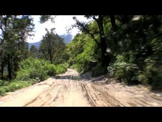 Guptkashi - Tilwara road in bad condition