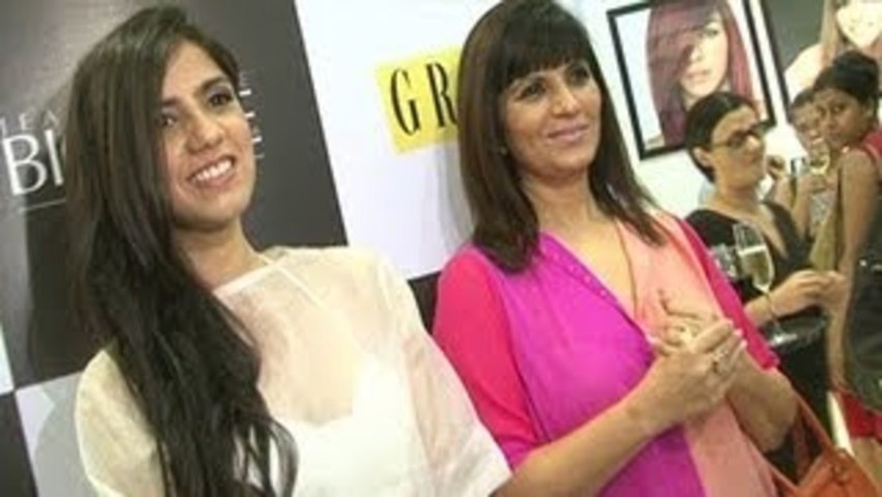 Neeta Lulla Launches JCB`s 10th New Saloon !