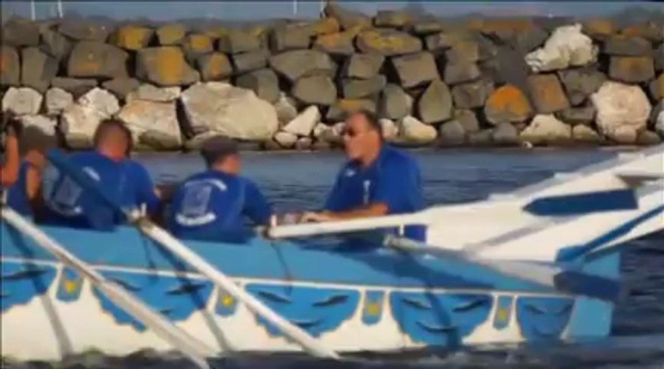 Quelques passes au tournoi de joute nautique poids légers Marseillan 28 juillet 2013