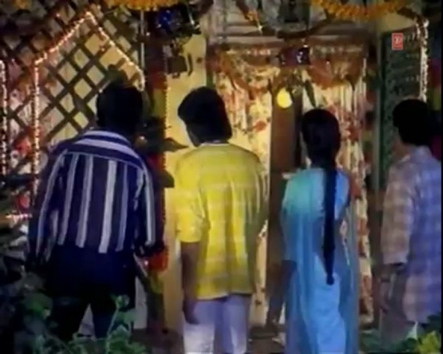 Log Jahan Par Rahte Hain [Full Song] _ Pyar Ka Mandir _ Mithun
