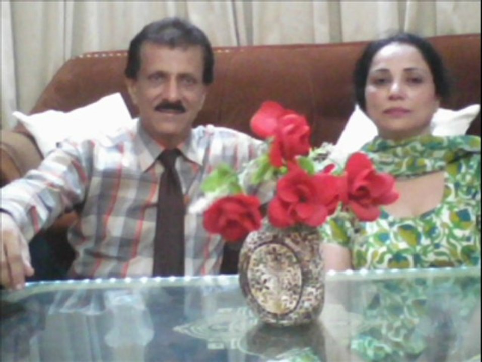 ZAARA SHIRAZEE SINGS WITH HER FATHER JAFFER SHIRAZEE