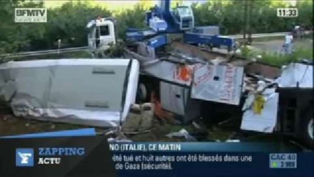 Terribles images de l'accident d'autocar près de Naples