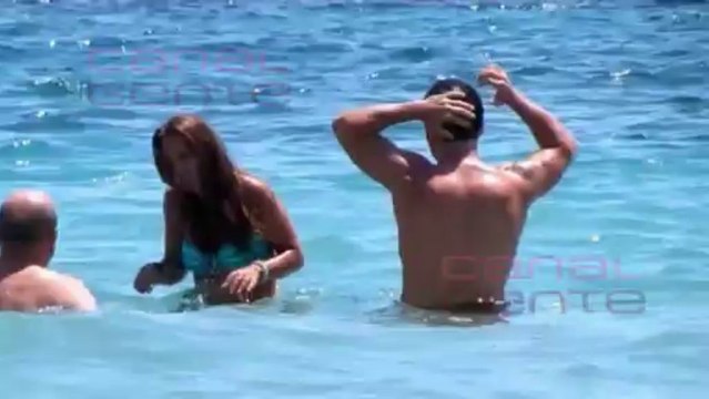 Bustamante y Paula Echevarría, lucen tipazo en Ibiza