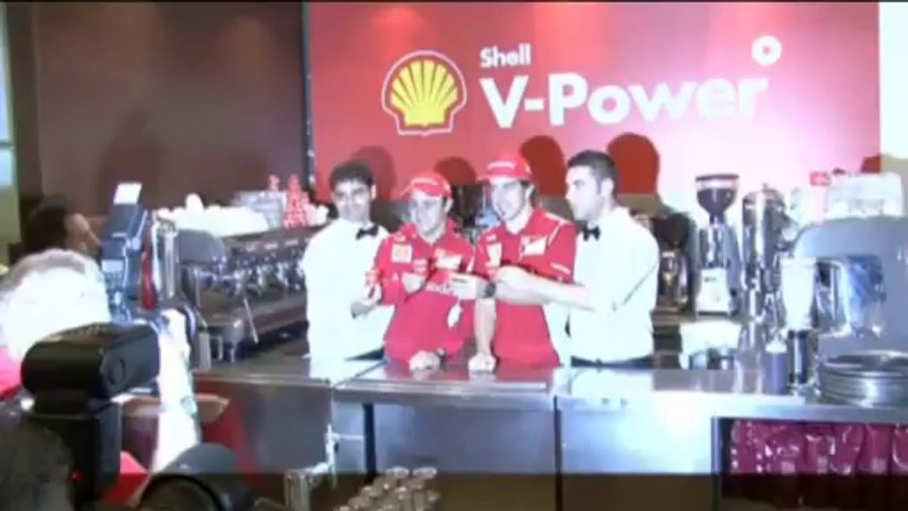 Alonso schielt auf das Cockpit von Red Bull