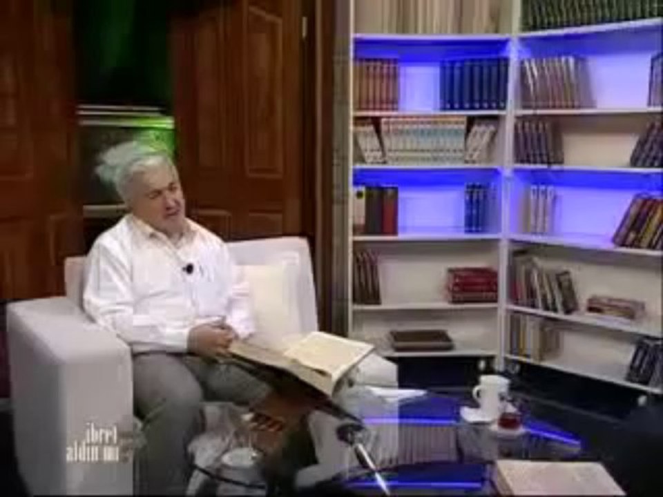 Melekler bildiğiniz anlamda secde etmemiştir! Meleklerin secdesi - Prof. Dr. Mehmet Okuyan