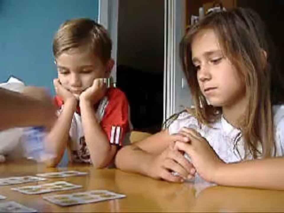 mikel y lucas a cartas2