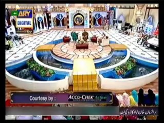 Fauzia Kasuri is Khala of Junaid Jamshed and Dhood Shareek bhen