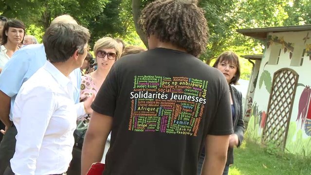 Valérie Fourneyron sur un chantier de jeunes bénévoles