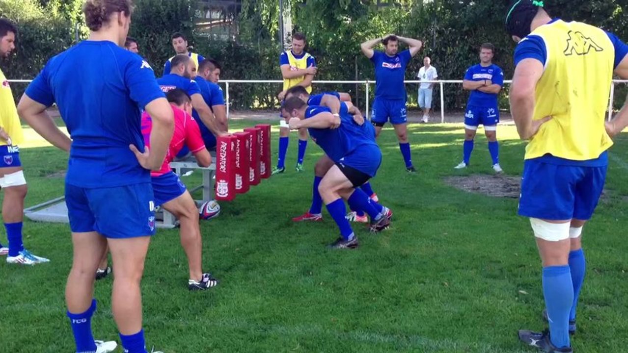 Exercices par atelier : trois-quarts, avants et joueurs en phase de reprise #FCG