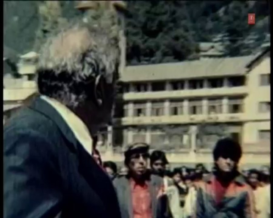 Es Afsar Ka Baja Full Song _ Hukumat _ Dharmendra