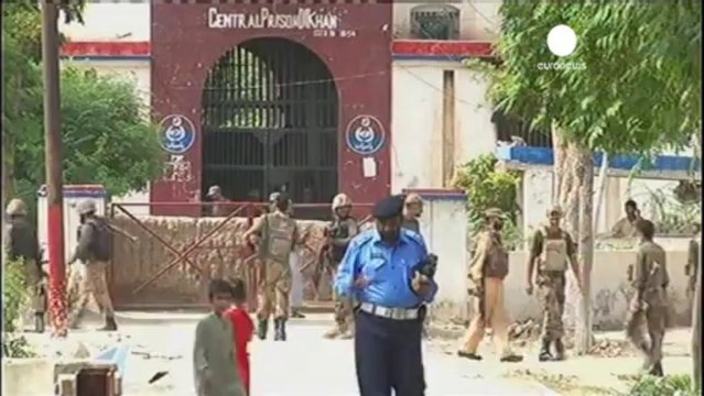 Pakistan: attacco a una prigione. Liberati trecento Taleban