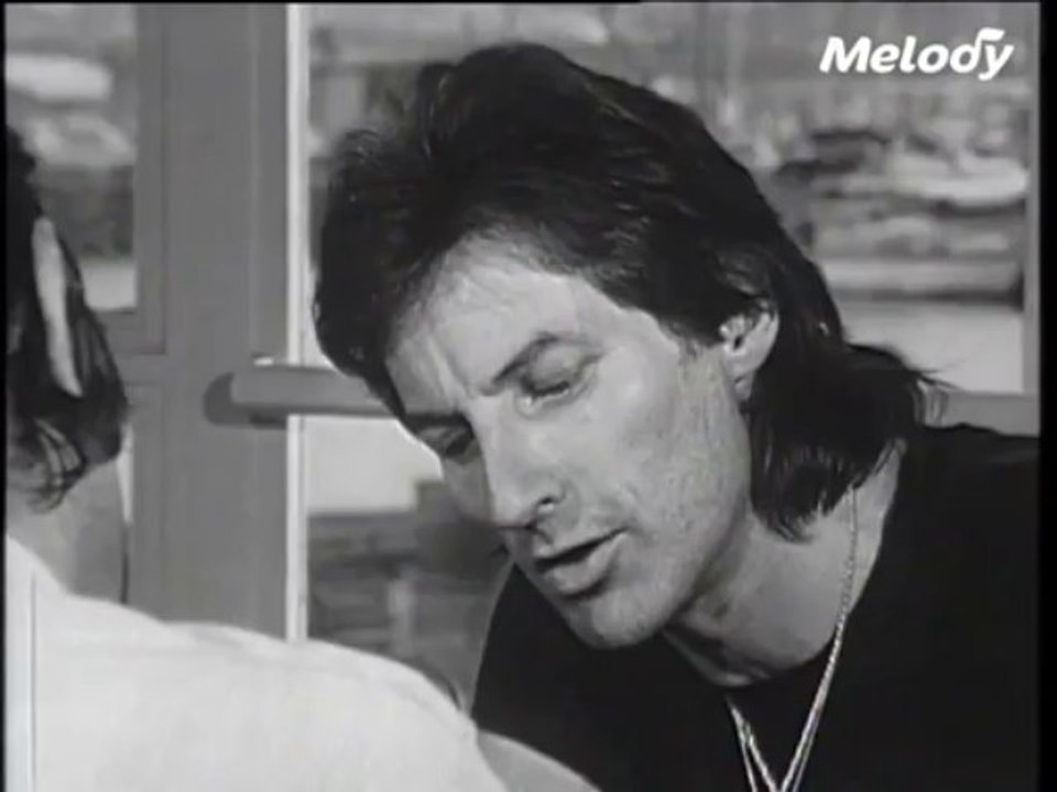 - Hugues Aufray 2/4 (1973) parle et extraits de chansons -