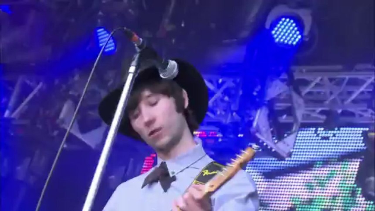 The Gramotones - Wrong Side of the Road// Live at Kendal Calling 2013