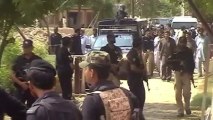 Talibãs libertam 250 presos no Paquistão
