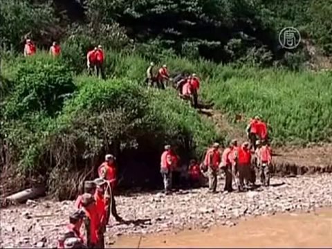 Дожди в Китае стали причиной наводнений и оползней