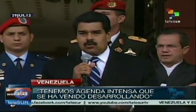 Presidentes Correa y Maduro se reúnen y visitan Cuartel de la Montaña