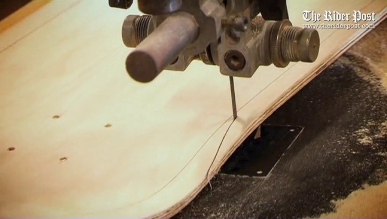 PLONGEZ AU CŒUR DE LA FABRICATION D’UN SKATE avec REKIEM !