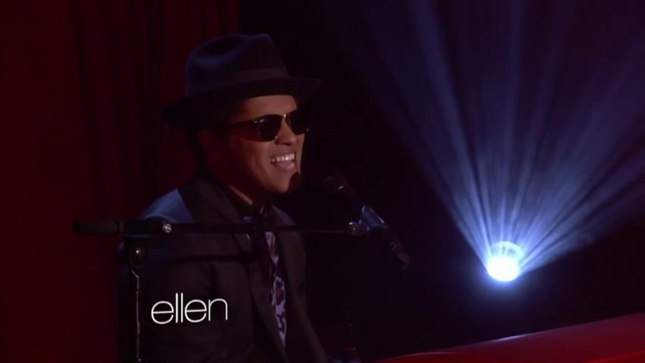 Bruno Mars ► When I Was Your Man (TV Show) [HD]