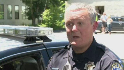 Woman finds razor blade in burger