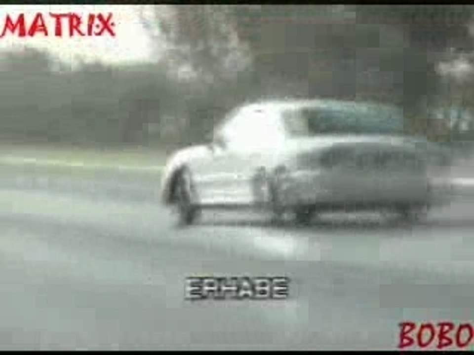 slalom drift incroyable!