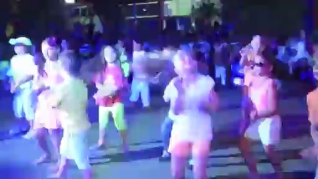 dance jordan 2