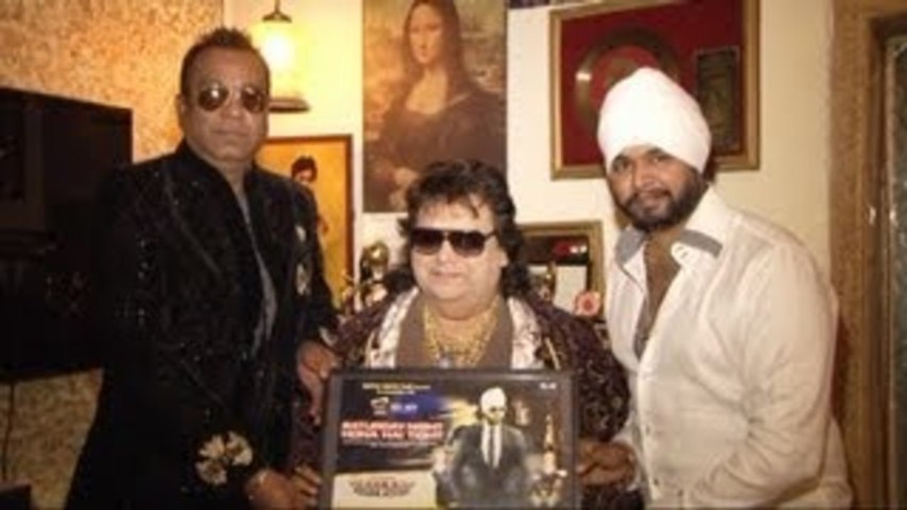 Bappi Lahiri Launches 'Saturday Night Hona Hai Tight' Music Album