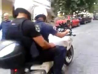 βόμβα σε κατάστημα στο Κολωνάκι