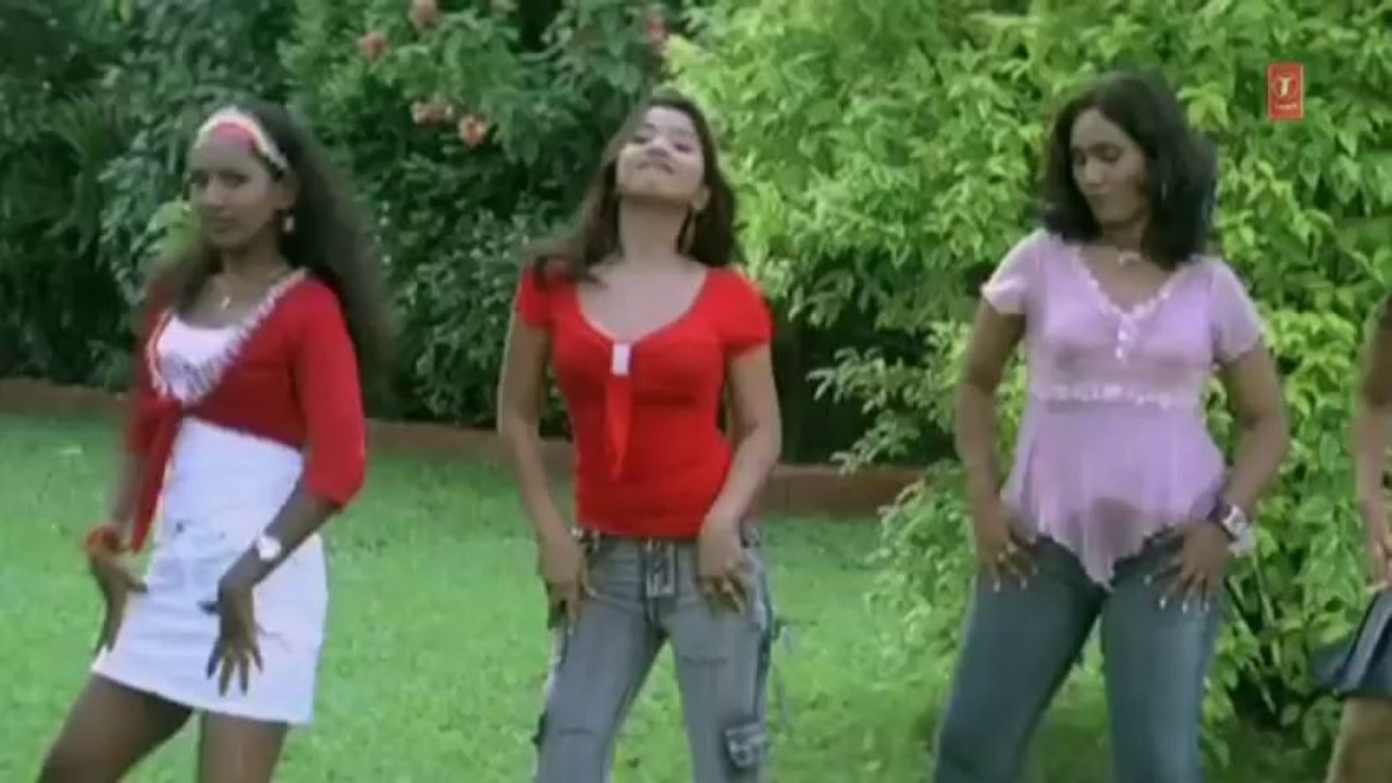 2009 Ke Model Hai [ Bhojpuri Video Song ] Purab- The Man From East