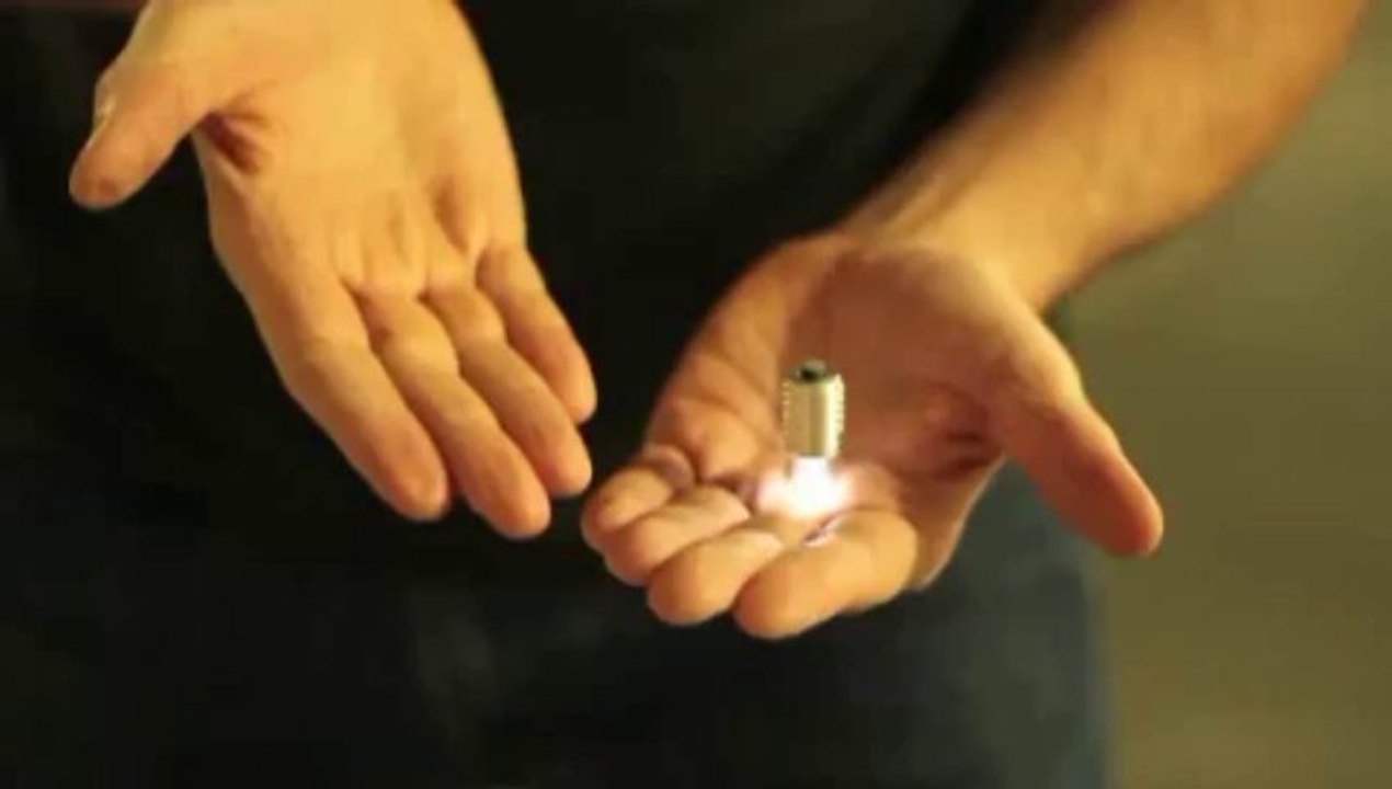 Twilite Floating Bulb by Chris Smith - Magic Trick