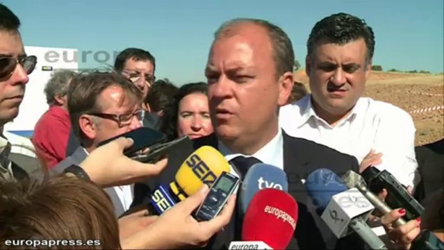 Monago: Si hay un déficit debería ser igual para todos