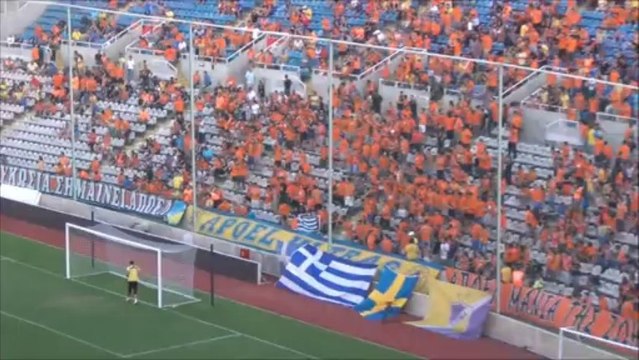 ΑΠΟΕΛ-Μάριμπορ-έξοδος ΑΠΟΕΛ προθέρμανση