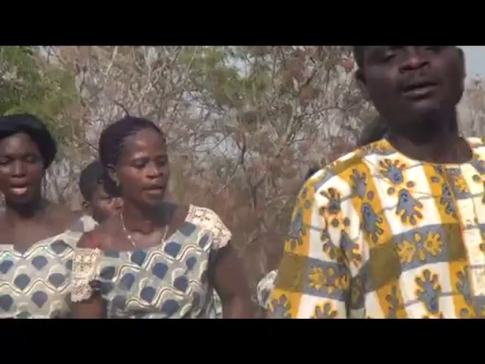 Chants danses traditionnels Région des Collines BENIN II Paolo de Kamaté-Shakaloké