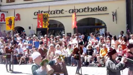 40. Landshuter Hochzeit Umzug  2013 Seit 1475 LaHo - Halllo! Himmel Landshut! Tausend Landshut!