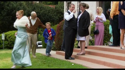 Jackass Presents : Bad Grandpa (2013) - Official Trailer [VO-HD]