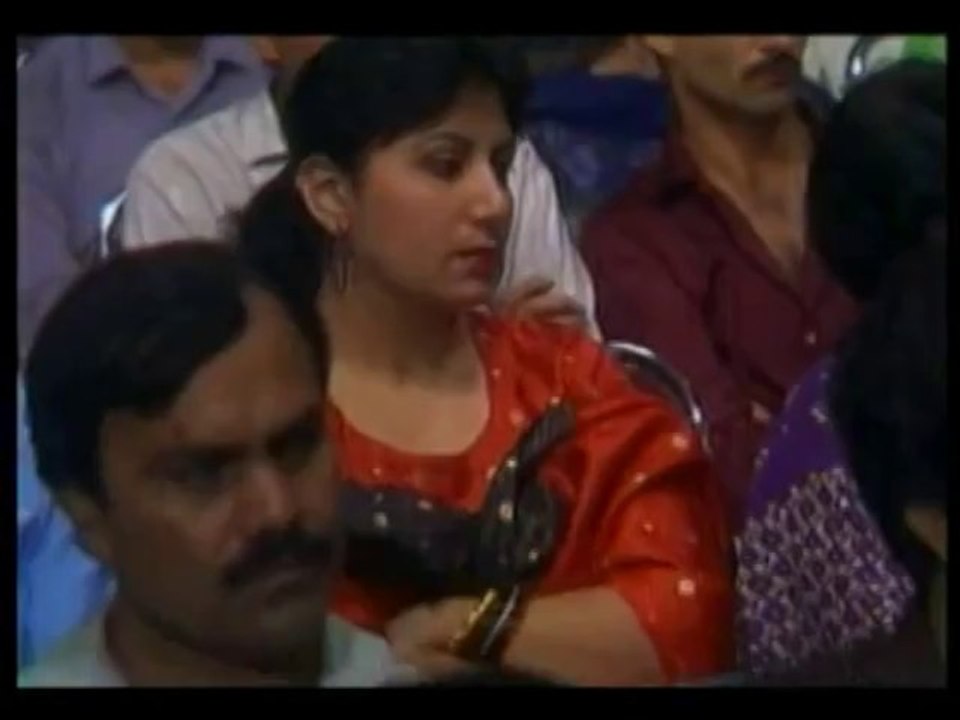 MEHDI HASAN Live - PYAR BHARE DO SHARMILE NAIN