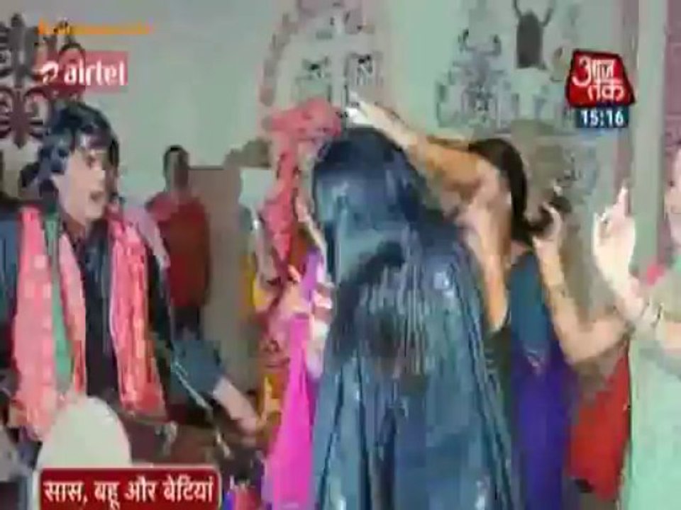 Saas Bahu Aur Betiyan [Aaj Tak] 5th August 2013...