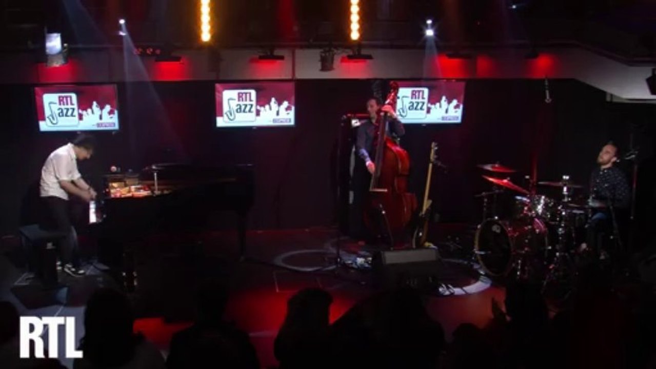 Jamie Cullum - 10/11 Wind cries Mary en live dans RTL JAZZ FESTIVAL