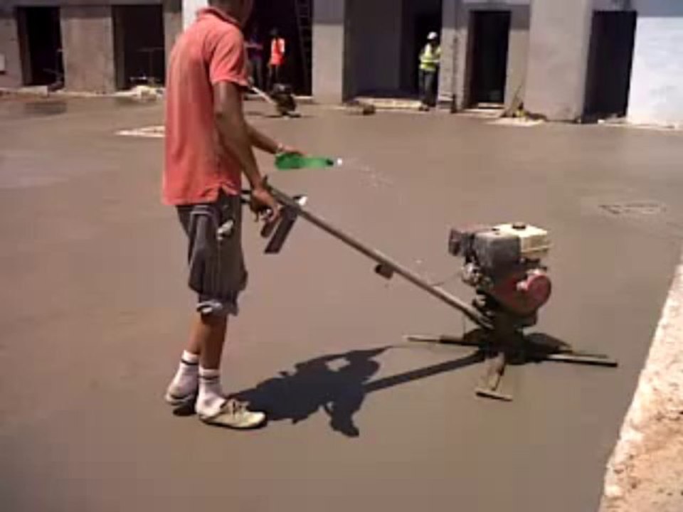 dallage industriel maroc +212600390363 Béton balayé Résine Epoxy